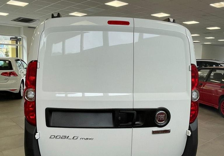 Fiat Doblo Doblò 1.6 MJT 105CV S&S PL-TN Cargo Maxi Lounge