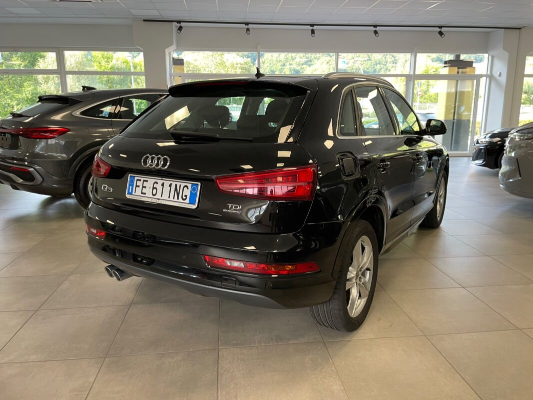 Audi Q3 2.0 TDI quattro Sport