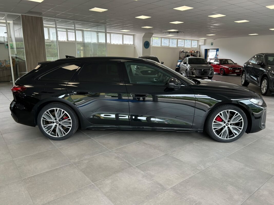 Audi A5 A5 Avant 2.0 tdi mhev S line edition 204cv s-tronic
