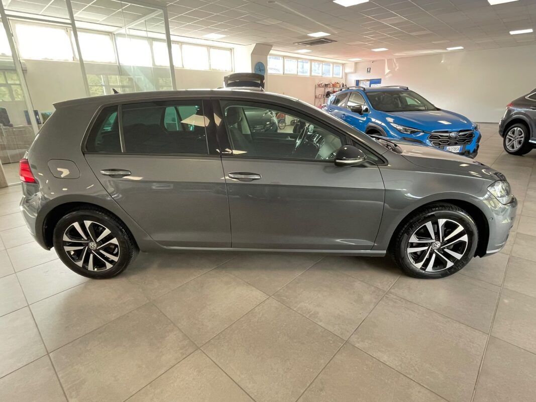 Volkswagen Golf 1.6 TDI 115 CV 5p. Executive BlueMotion Technology