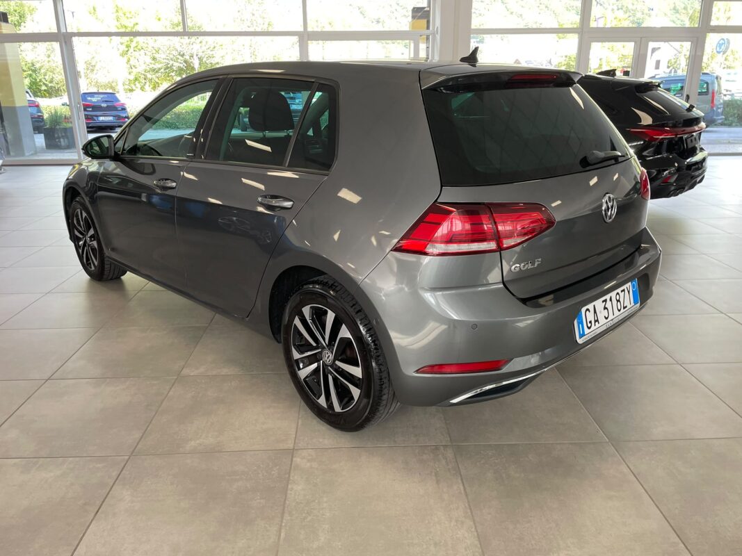 Volkswagen Golf 1.6 TDI 115 CV 5p. Executive BlueMotion Technology
